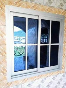 fenêtre sur mesure à Montaulin